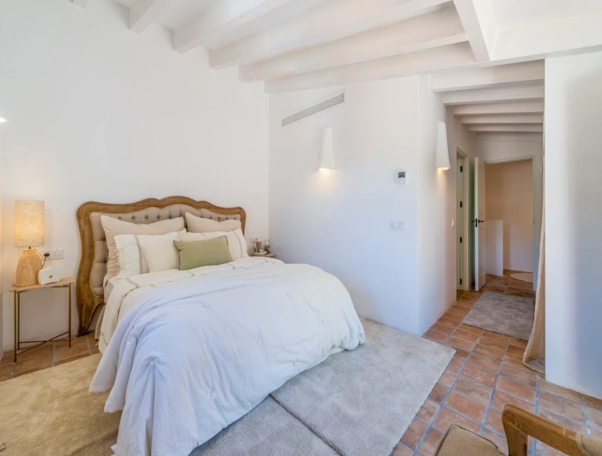 Charming newly built house in Deià-9