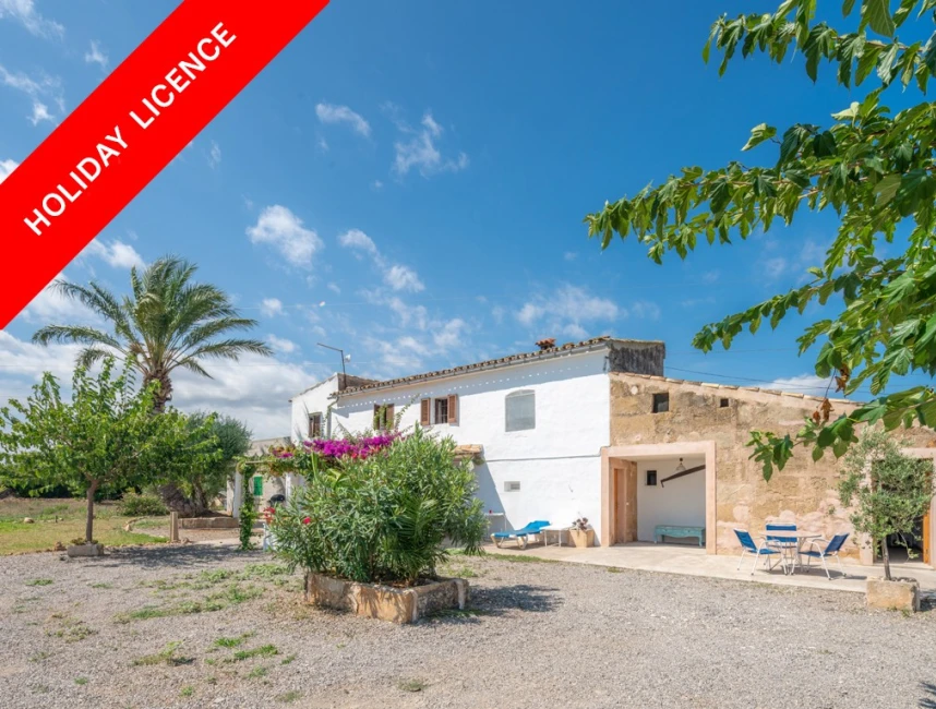 Country house with rental license in quiet area of Pollensa-1
