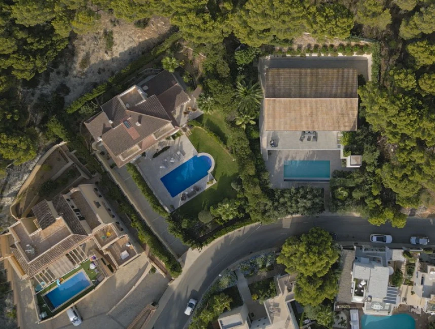 Moderne villa met uitzicht op zee en privacy-17