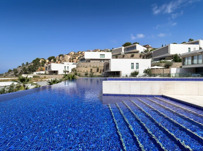 Moderna villa con vistas al mar en lujoso complejo residencial-14