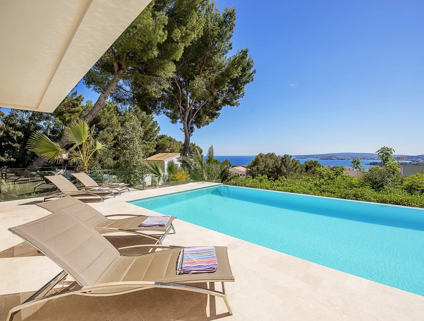 Le bonheur avec une vue panoramique : Villa de vacances moderne à Portals Hills ETV/4730-1