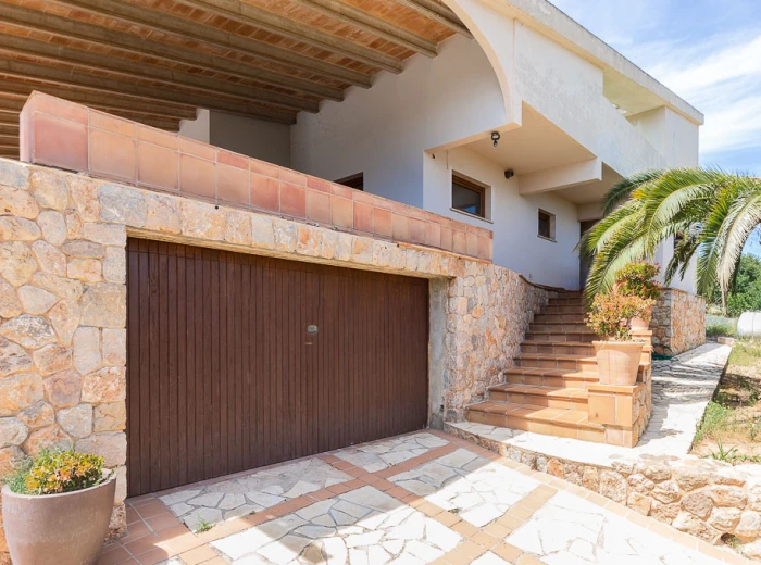 Villa with fantastic view over Palma and the Tramuntana-11