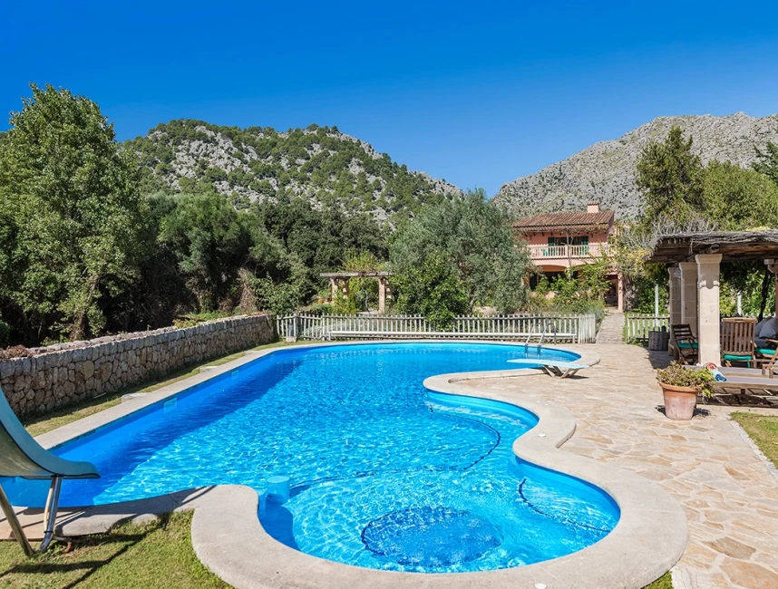 Winter offer. Country house only minutes from Pollensa-2