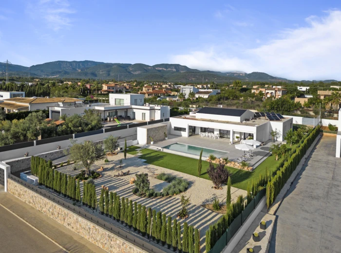 Exklusive Luxusvilla in privater Lage nahe Palma-23