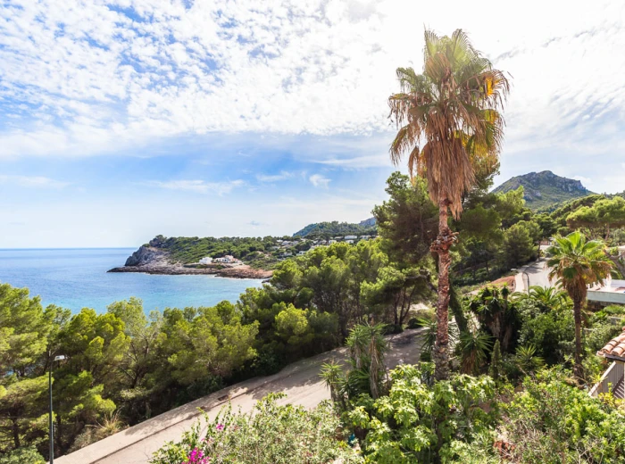 Villa mediterranea con splendida vista sul mare a Font de Sa Cala-4