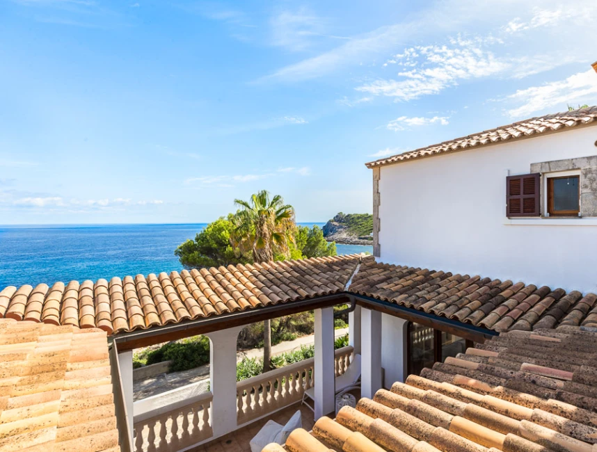 Vila mediterrània amb impressionants vistes al mar a Font de Sa Cala-13