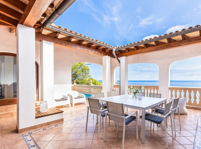 Villa mediterránea con impresionantes vistas al mar en Font de Sa Cala-2