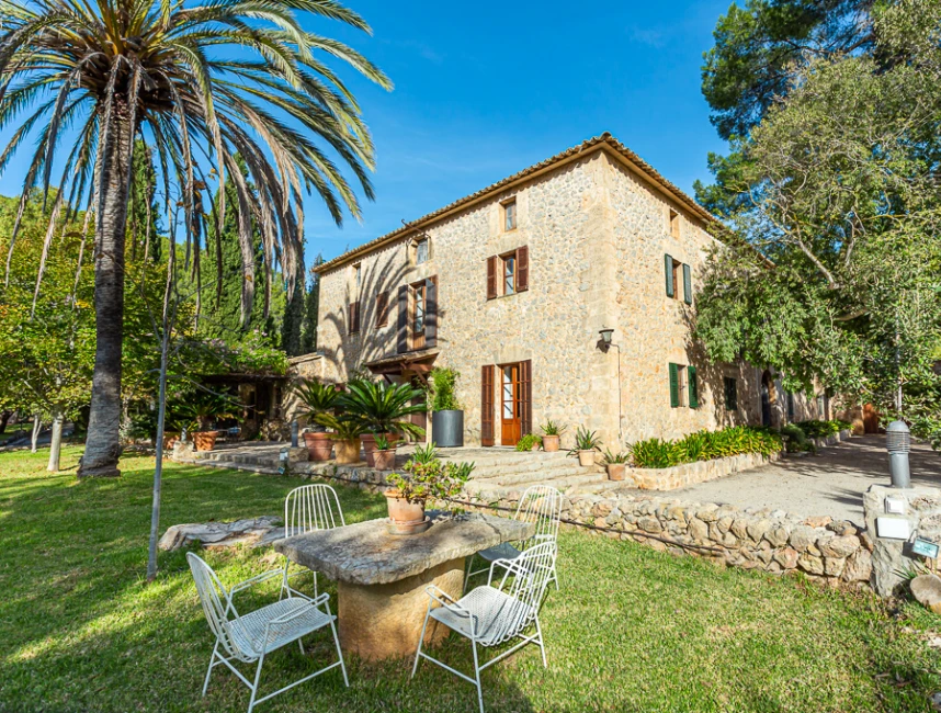 Country manor house in Establiments, Palma de Mallorca-24