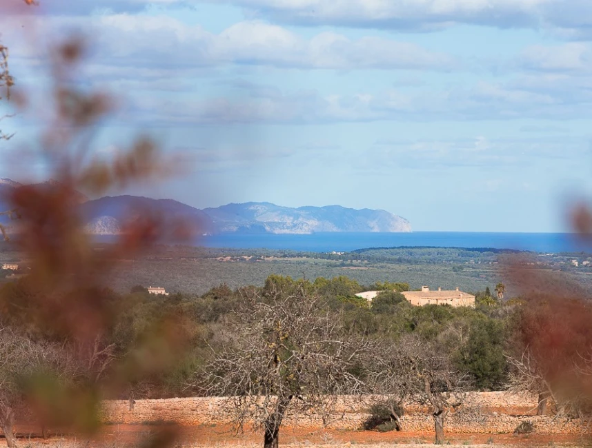 Finca met project en panoramisch uitzicht op de baai van Alcúdia, Manacor-2