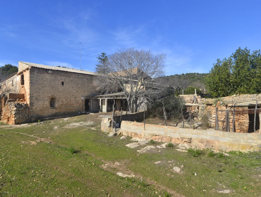 Mallorcansk herrgård att renovera i Son Ferriol-15