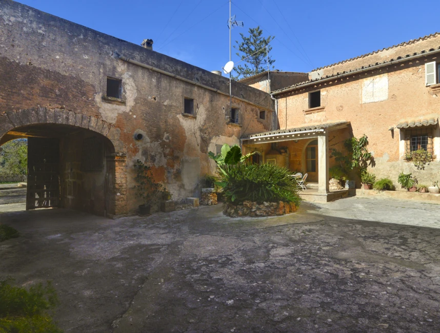 Mallorcan manorhouse to reform in Son Ferriol-14