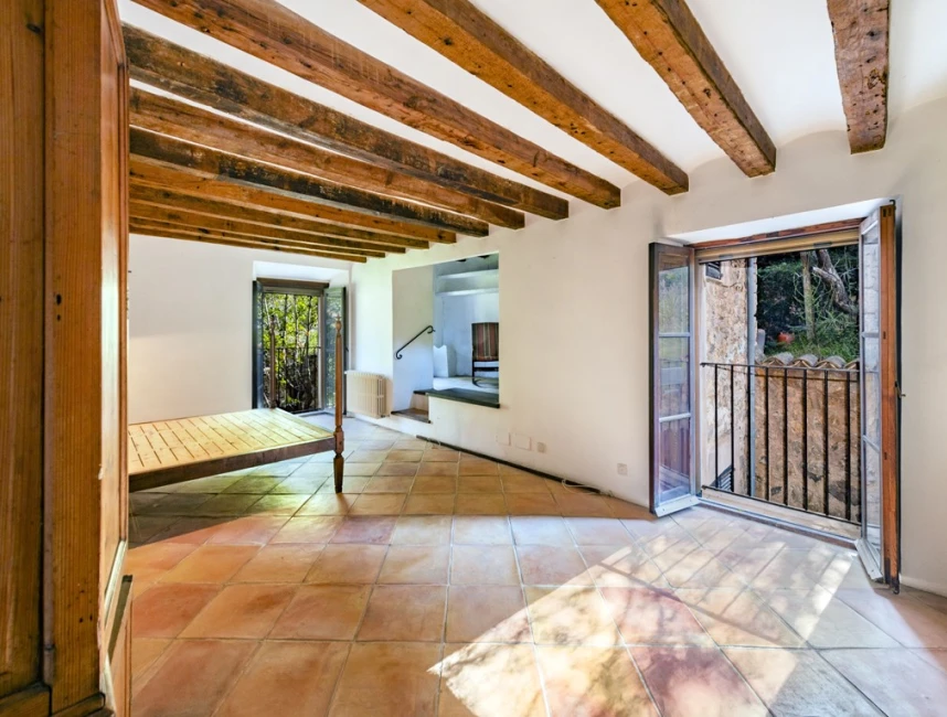 Charming townhouse in Deià-9
