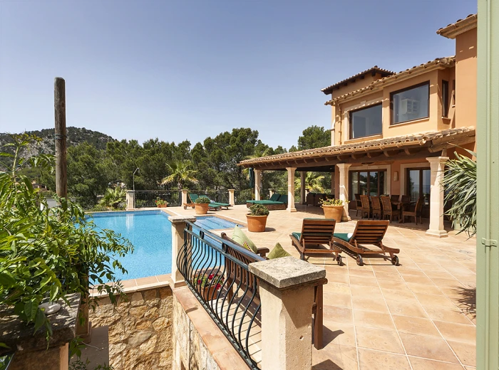 Mediterranean Villa with Sea View-2