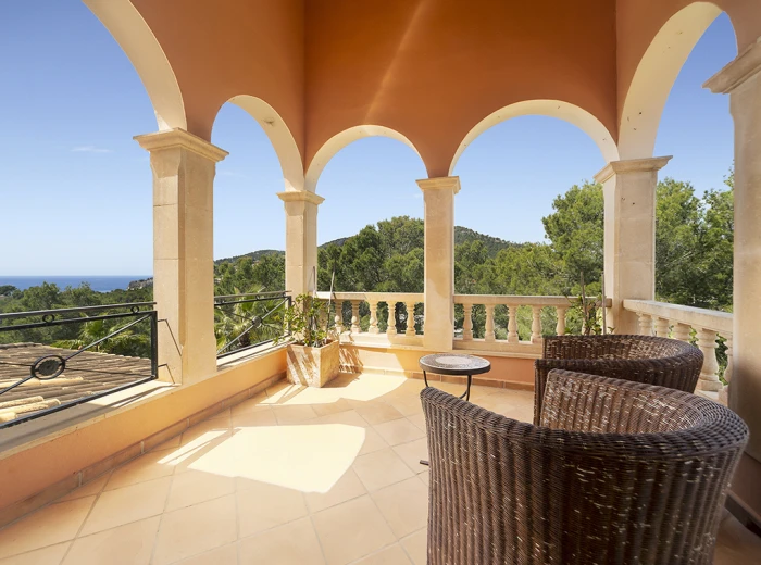 Mediterrane Villa met Uitzicht op Zee-15
