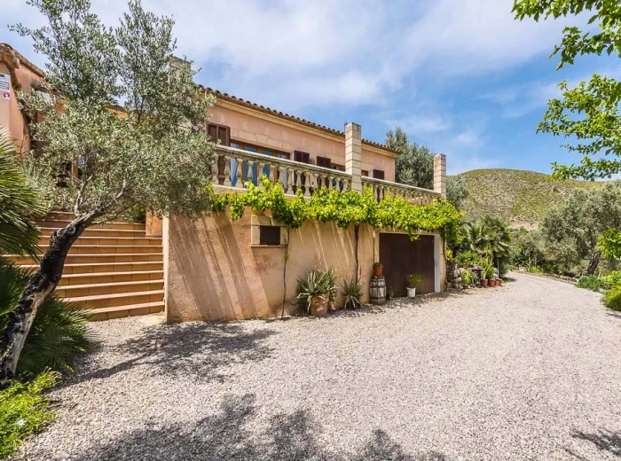 Country home in a wonderful location with views of Capdepera-1