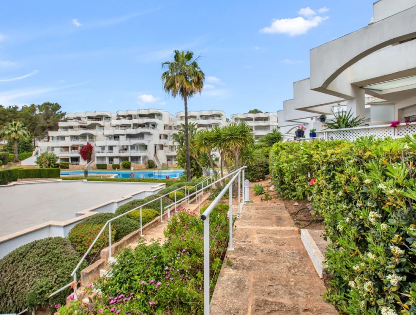 Prachtig gerenoveerd appartement in Playa de Cala Vinyes-13