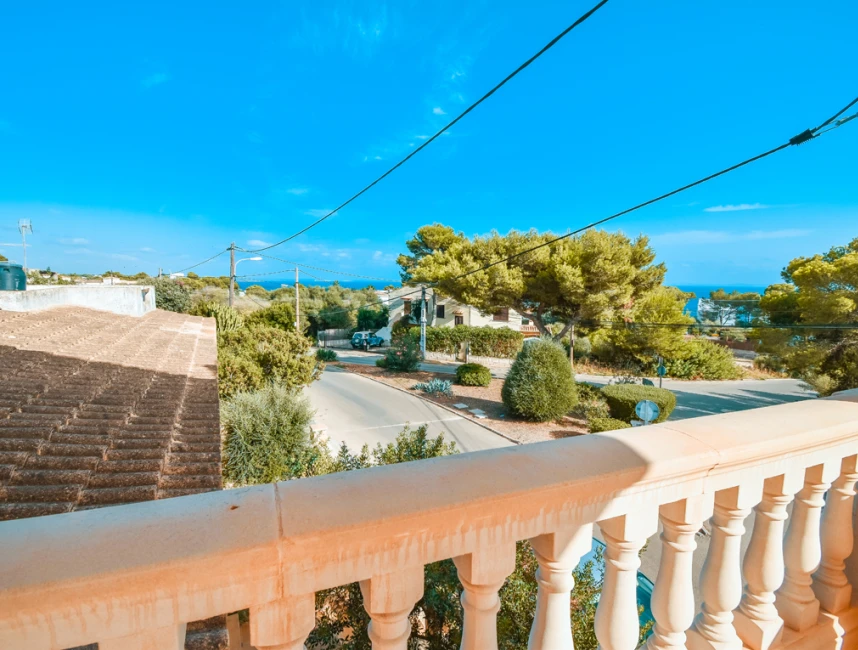 House with holiday rental license in Cala Pi-15