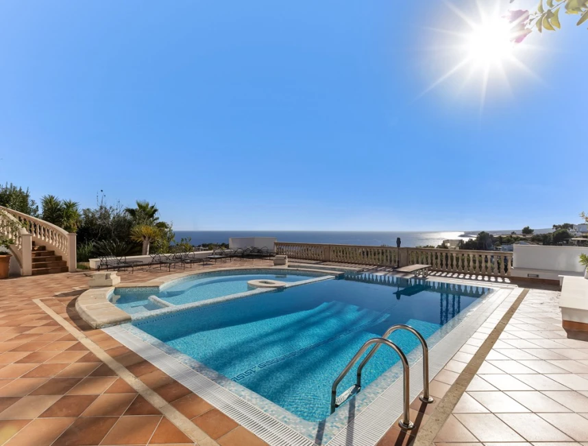 Spacious villa with terrific sea views-13