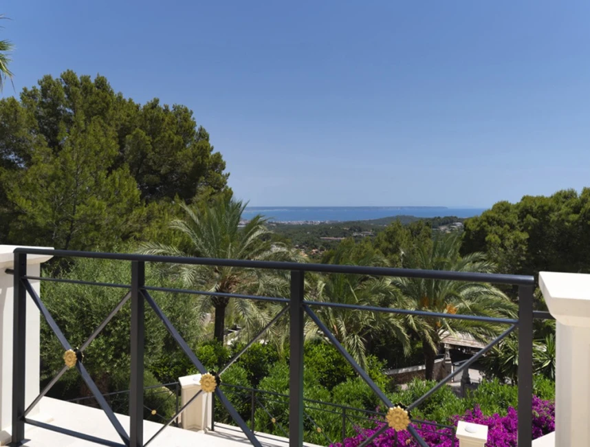 Villa in mediterrane stijl met zeezicht in de heuvels van Son Vida-2