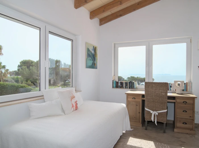 Sea view villa with ETV license in Cala Pi-13