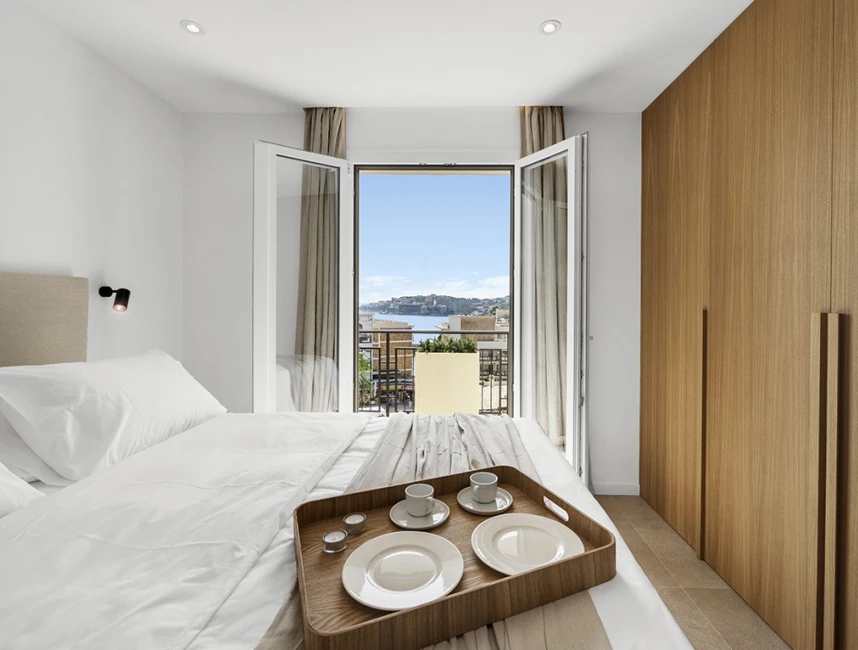 Fantastisch appartement met uitzicht op zee in Cala Major-9