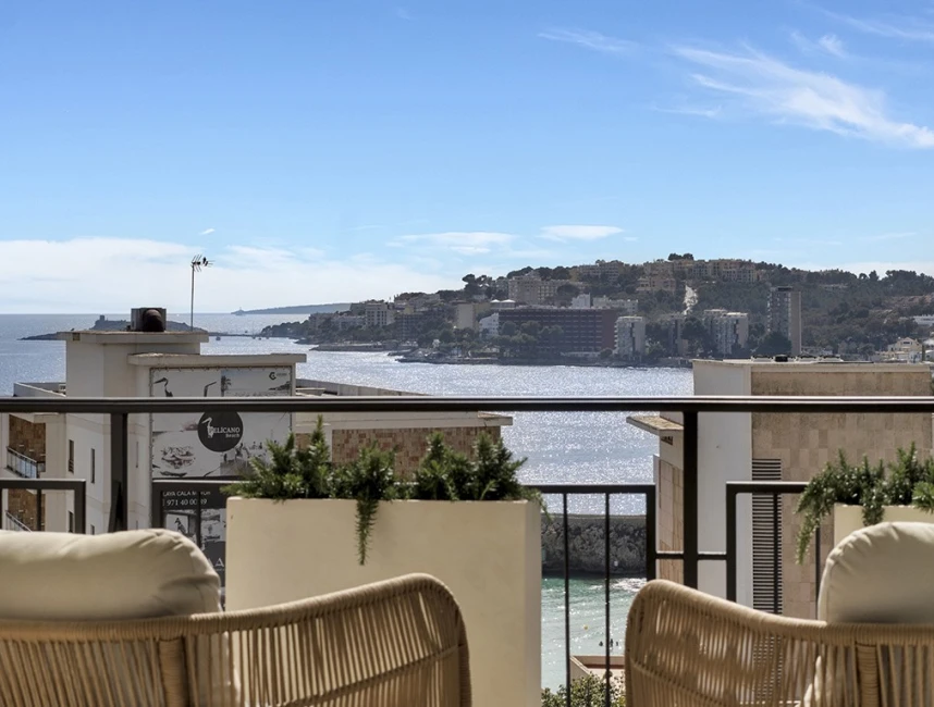 Fantastic sea view apartment in Cala Major-2