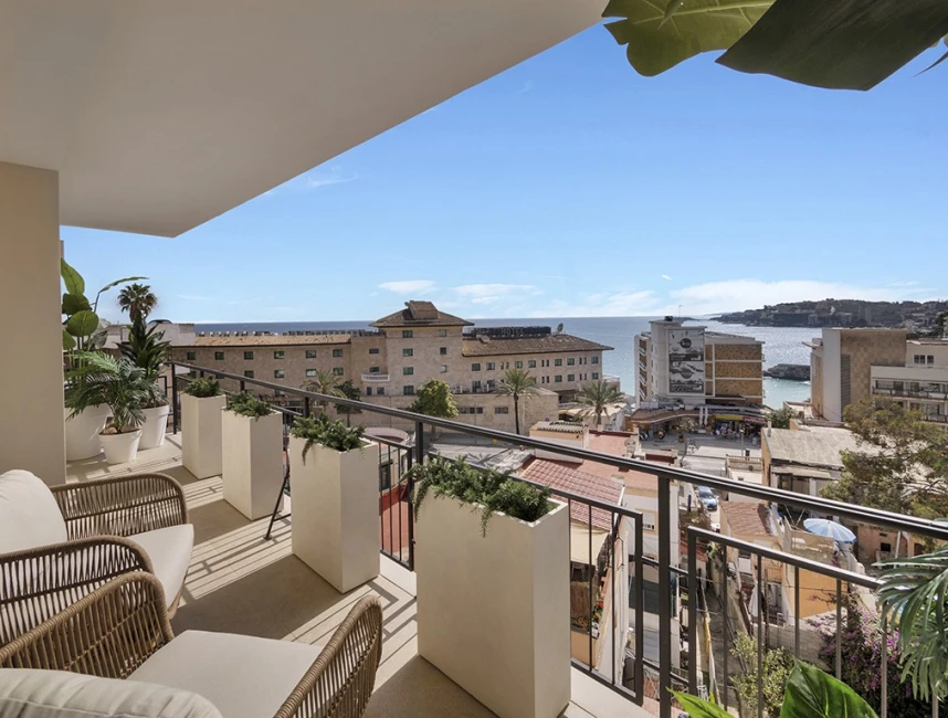 Fantastic sea view apartment in Cala Major-3