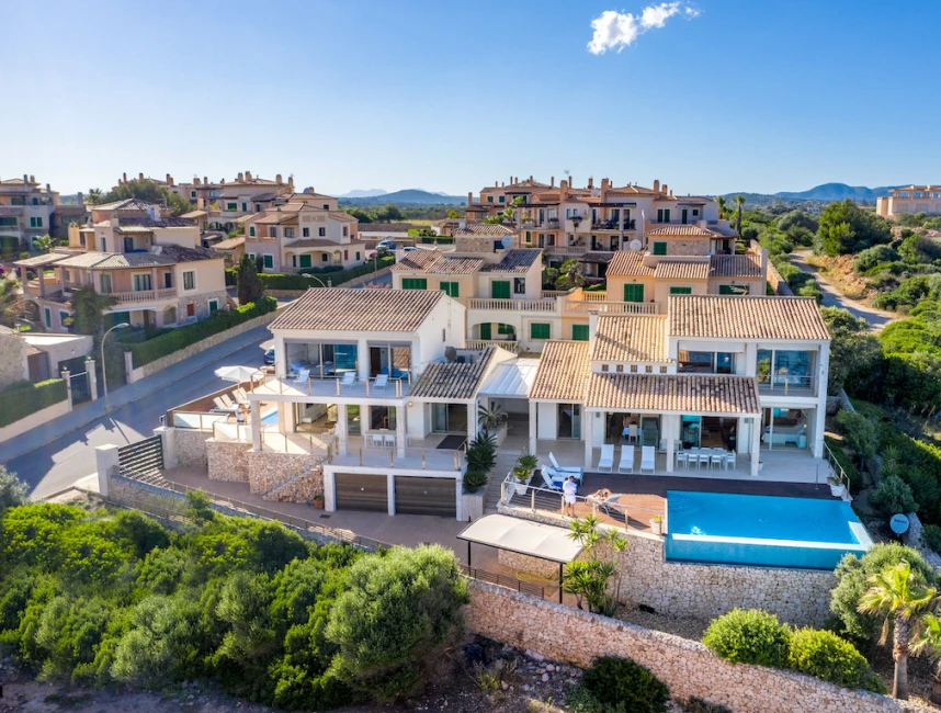 Modern villa with sea view and rental licence in Cala Magrana-14