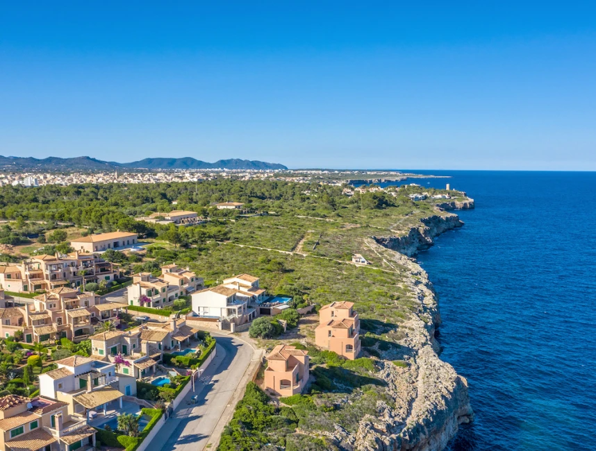Villa moderne avec vue sur la mer et licence de location à Cala Magrana-15