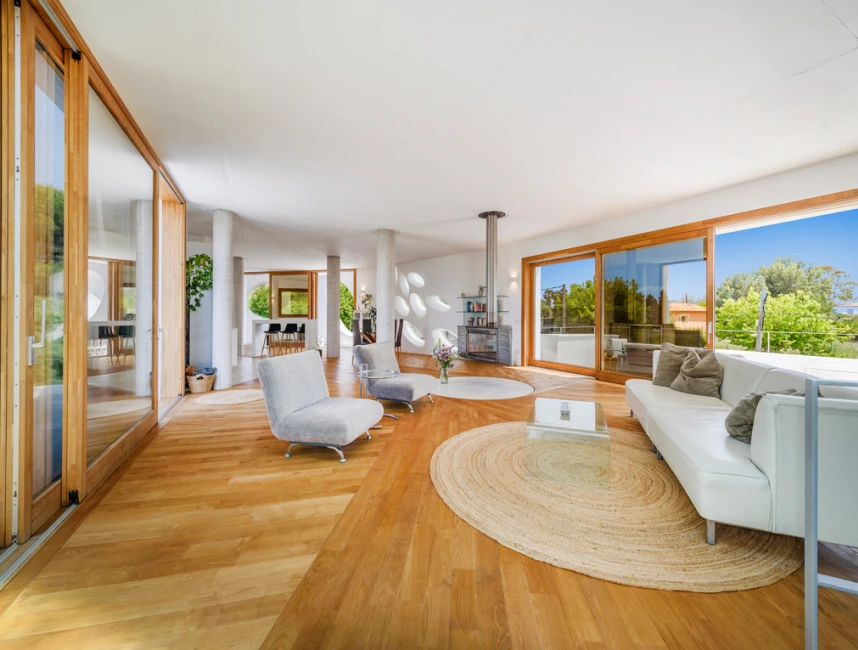 Uitzonderlijke design villa met zeezicht in Puerto Pollensa-11