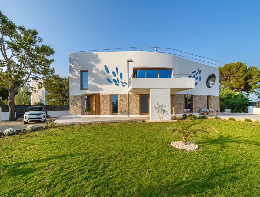 Exceptionnelle villa design avec vue sur la mer à Puerto Pollensa-23
