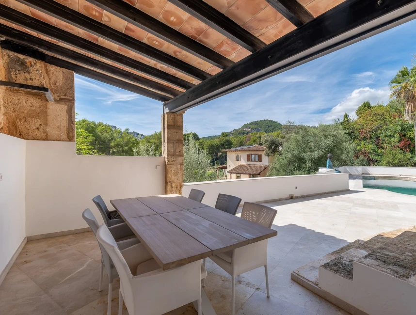 Moderne mediterrane villa met geweldig uitzicht in Son Vida-20