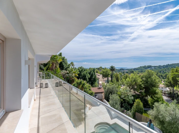 Modern-Mediterrane Villa mit tollem Blick-4