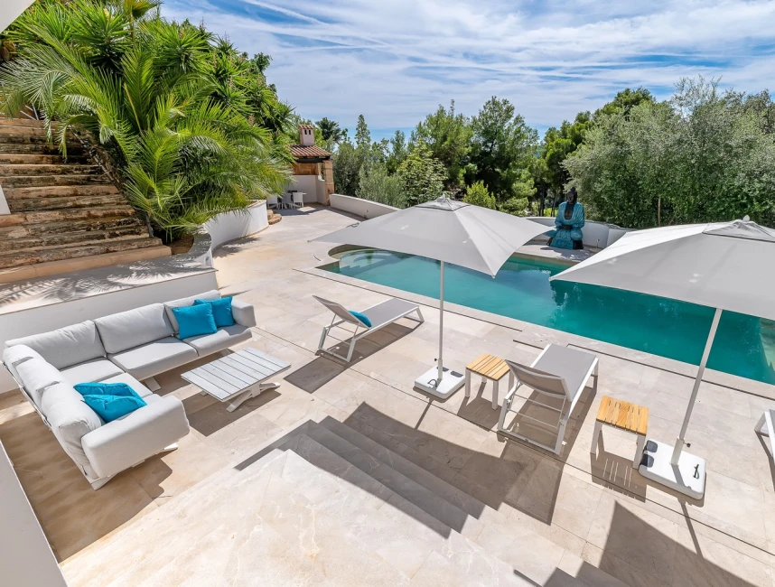 Moderne mediterrane villa met geweldig uitzicht in Son Vida-3