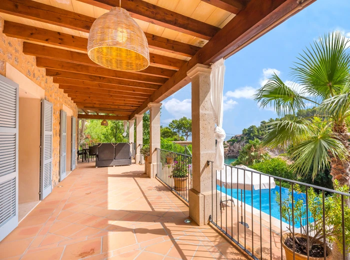 Charming Villa with sea views and rental license-15