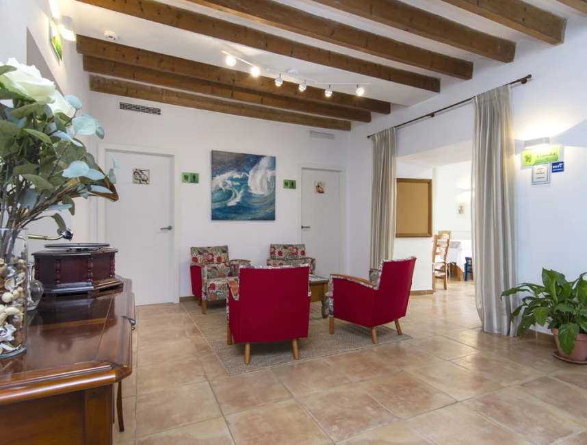 Cosy boutique hotel in the center of the island in Sineu-12