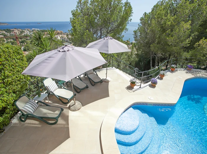 Villa met adembenemend uitzicht op zee in Santa Ponsa-1