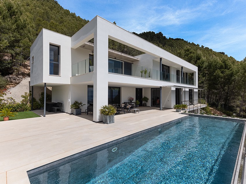 Modern Villa in Son Vida's Exclusive Neighborhood