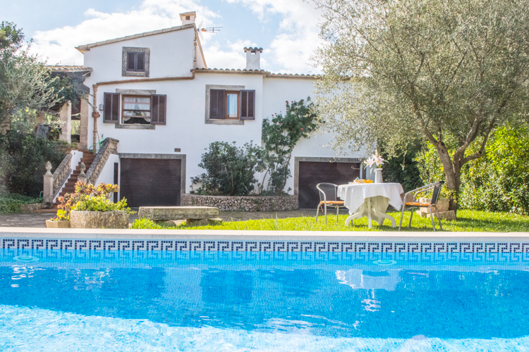"Villa Ca’s Serri ". Holiday Rental in Son Serra de Marina